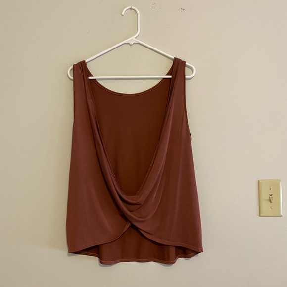 Urban Outfitters Silence + Noise Twist Back Tank - Picture 4 of 5